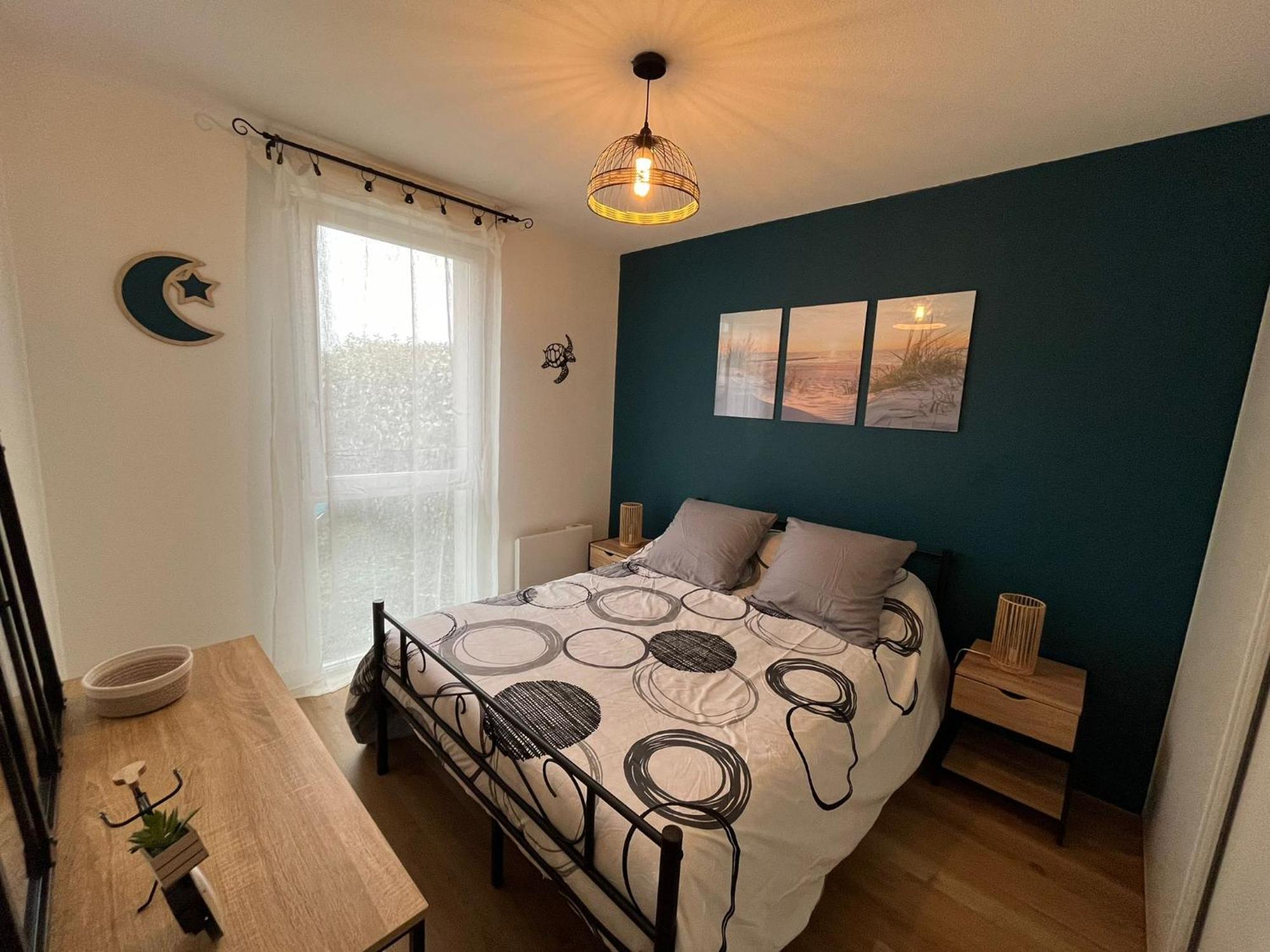 Appartement Avec Jardin A Rochefort Екстер'єр фото